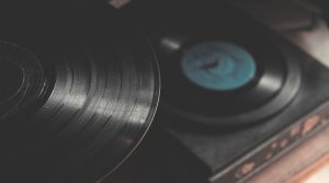 Restoring old record vinyl's