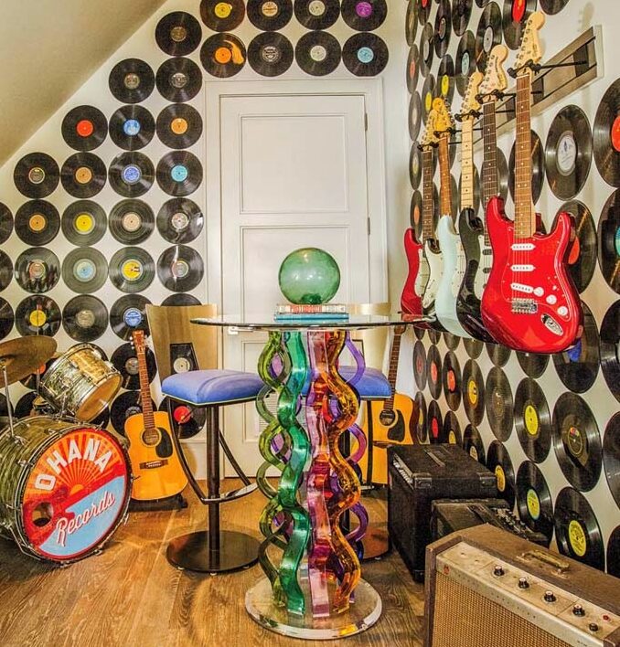 5 Fun Ways To Upcycle Your Old Vinyl Records As Home Decor